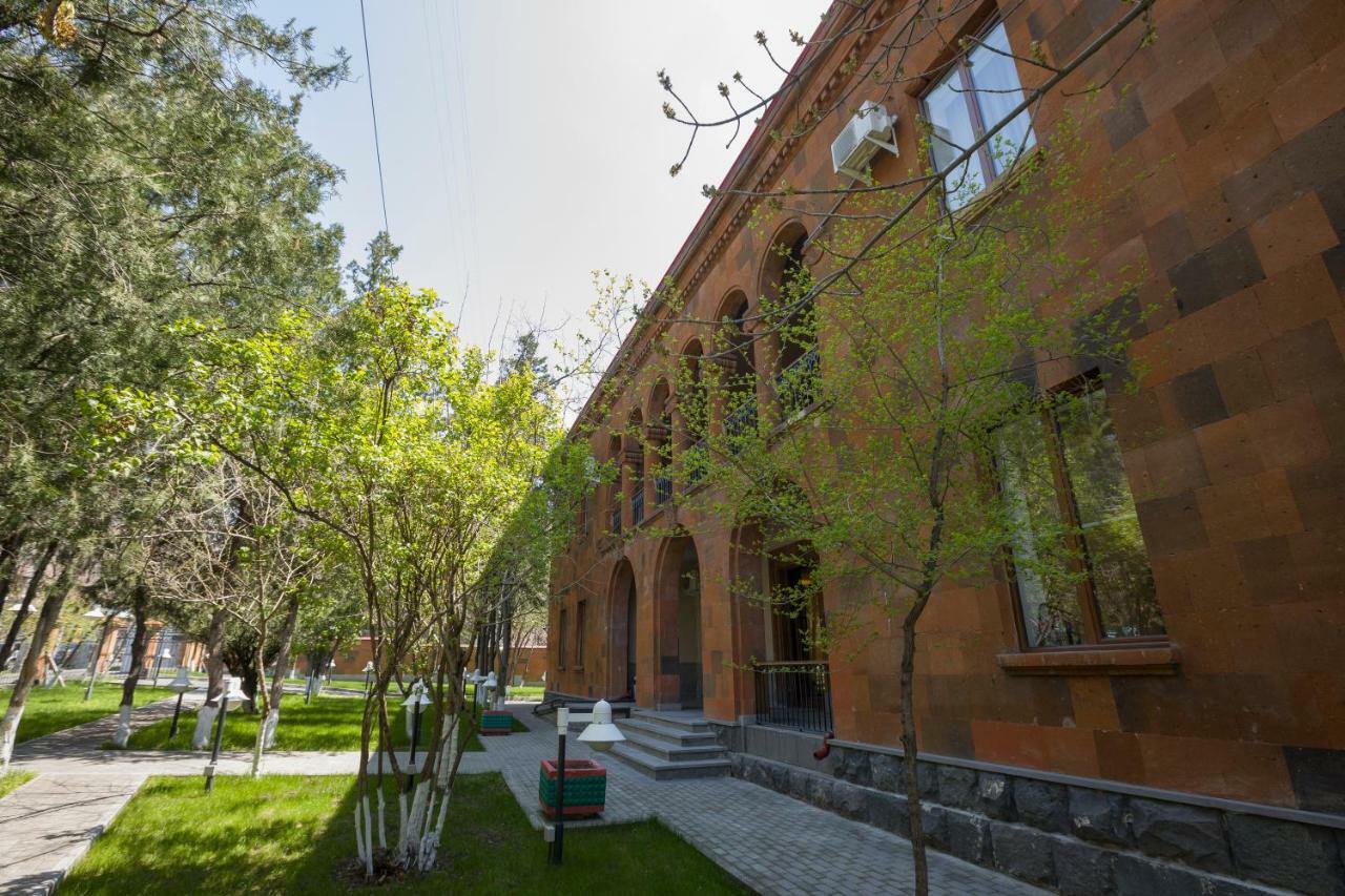 Annabella Boutique Hotel يريفان المظهر الخارجي الصورة